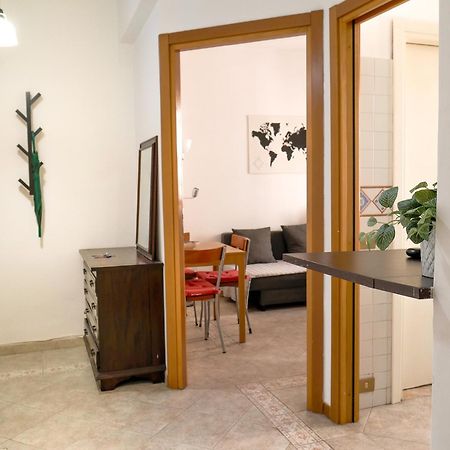 Modern 1 Bedroom Near Metro Roma Exterior foto