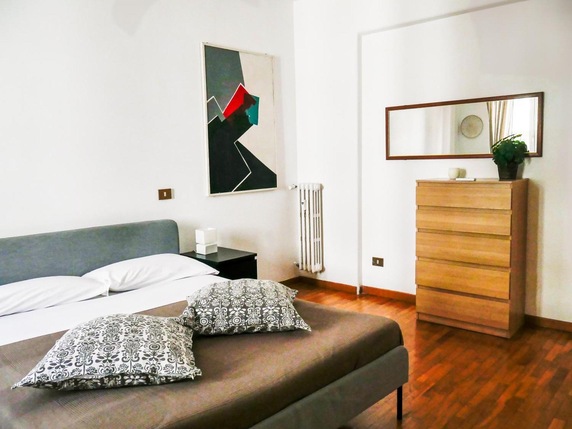 Modern 1 Bedroom Near Metro Roma Exterior foto